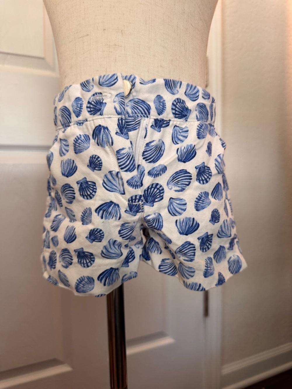 Janie and Jack Blue Shell-Print girl’s shorts